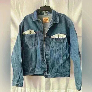 Vintage early 90’s, Hard Rock Cafe Orlando denim jacket, size Medium
